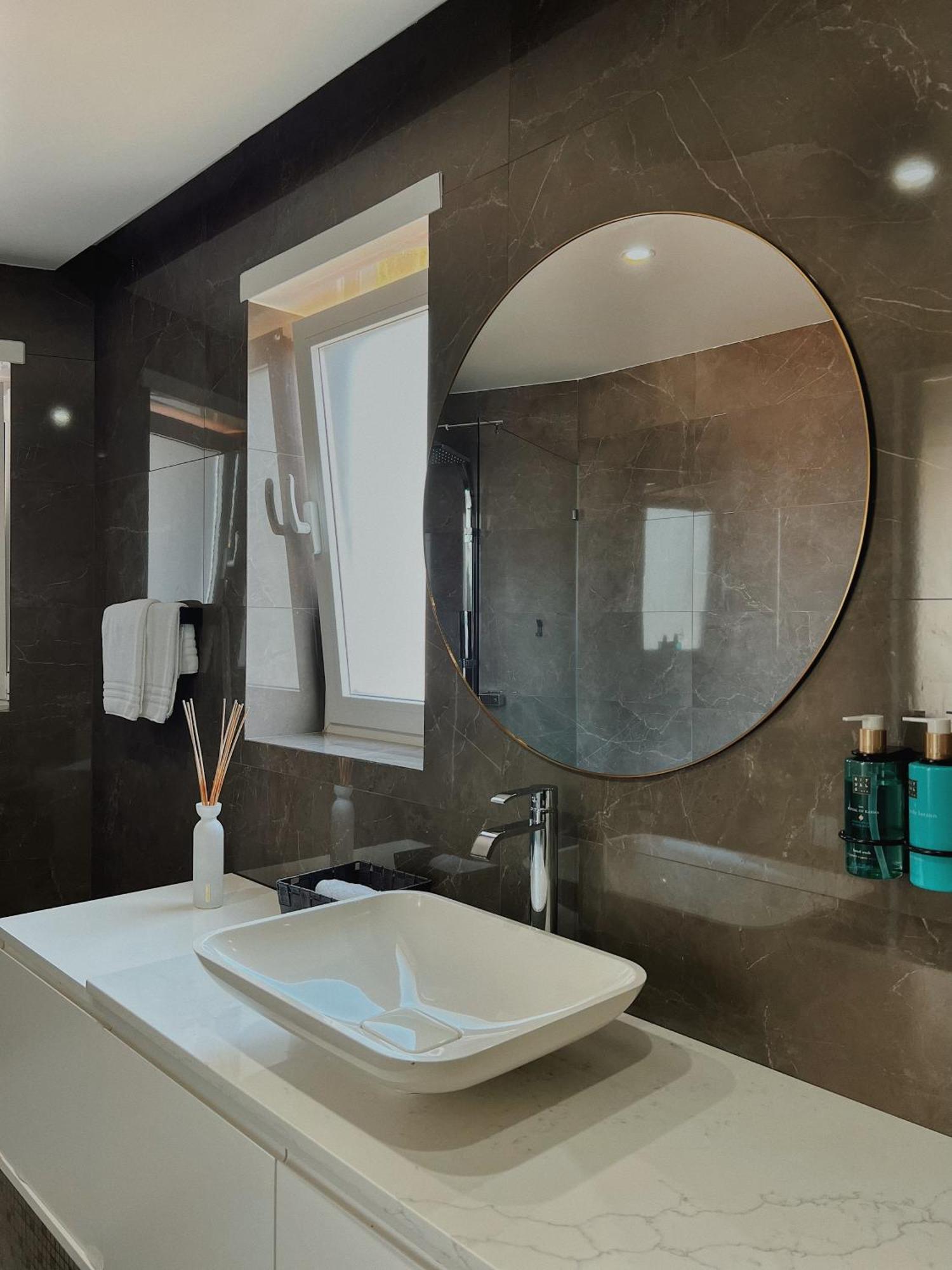 Luna House & Cowork Cascais Pokoj fotografie